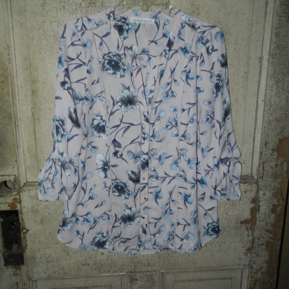 Daniel Rainn Button Front Blouse Size M (CC-44)